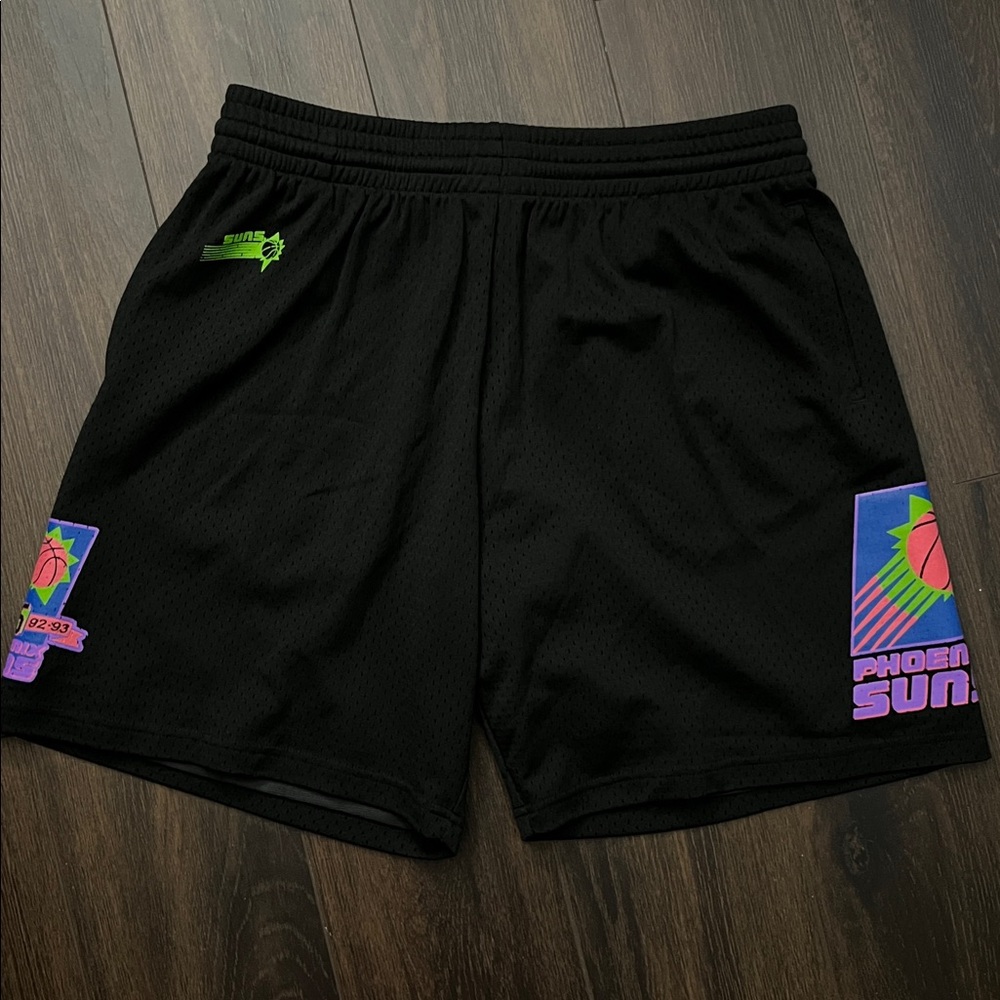 Mitchell & Ness Men’s NBA Color Bomb Shorts - Phoenix Suns, Size: XL
